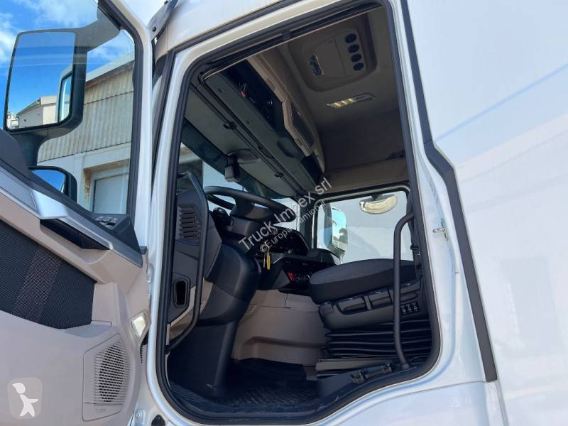 Traktor DAF 480