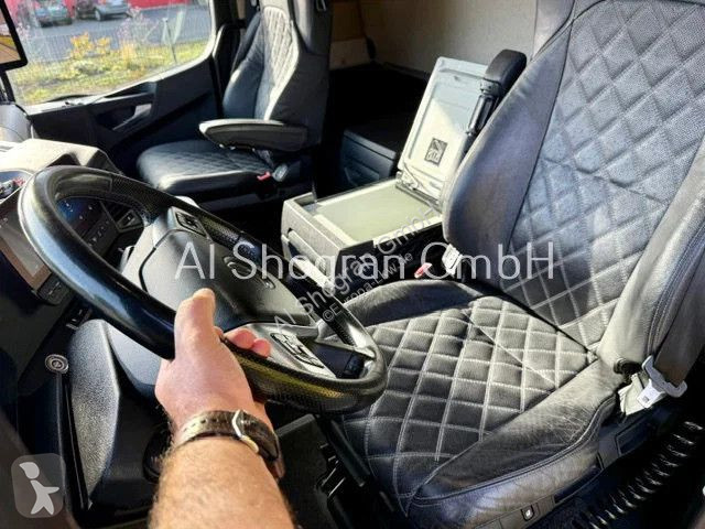 Nyergesvontató Mercedes 5/1848 GigaSpace/ Voll...