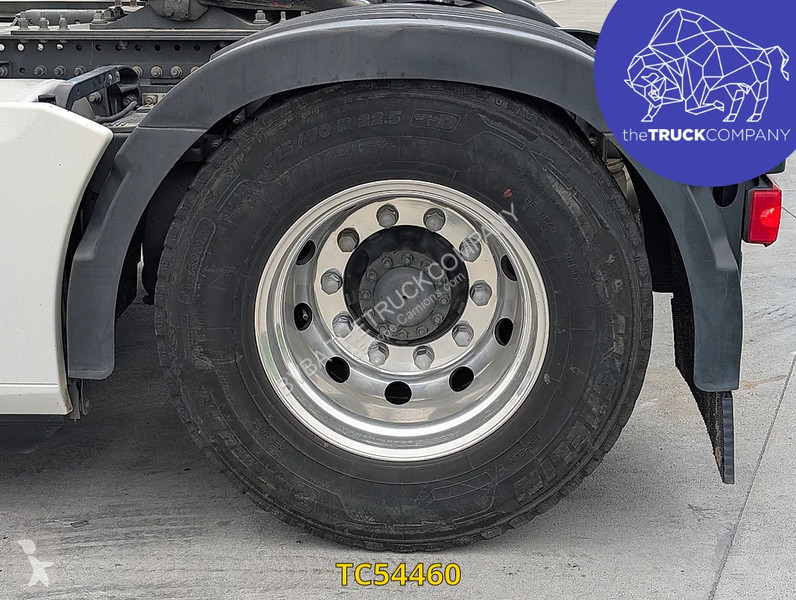 Renault T 520 tractor unit