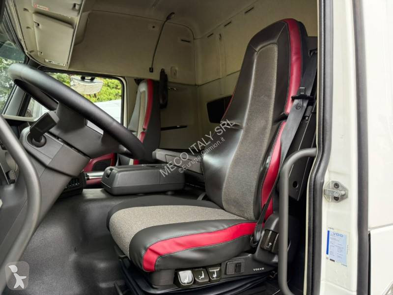 Volvo  tractor unit