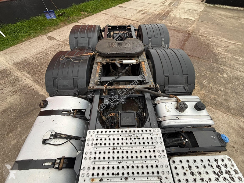 Tahač Volvo 500 6x2 GLOBE XL / HYDRAULICS /...