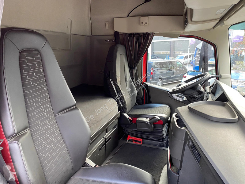 Volvo 13420 Globetrotter / Automatic / Euro-6...