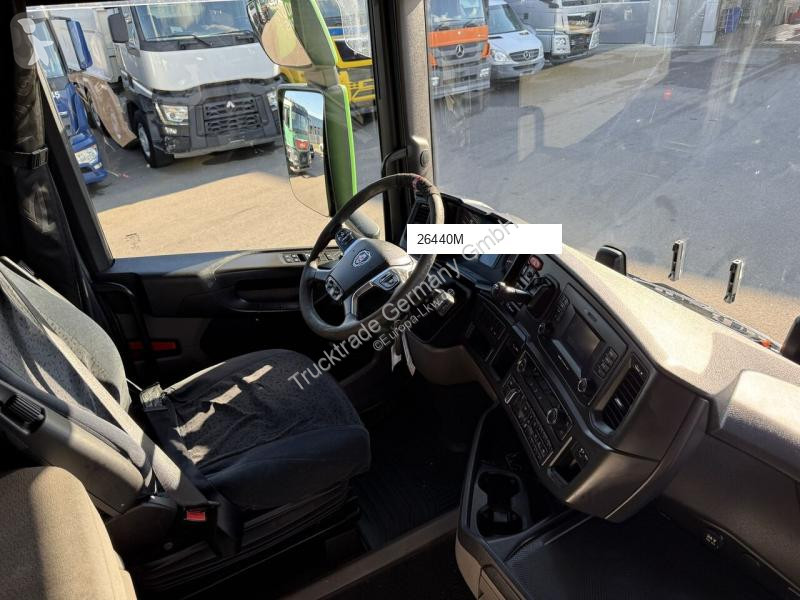 Scania R 410 A4x2NB LNG tractor unit