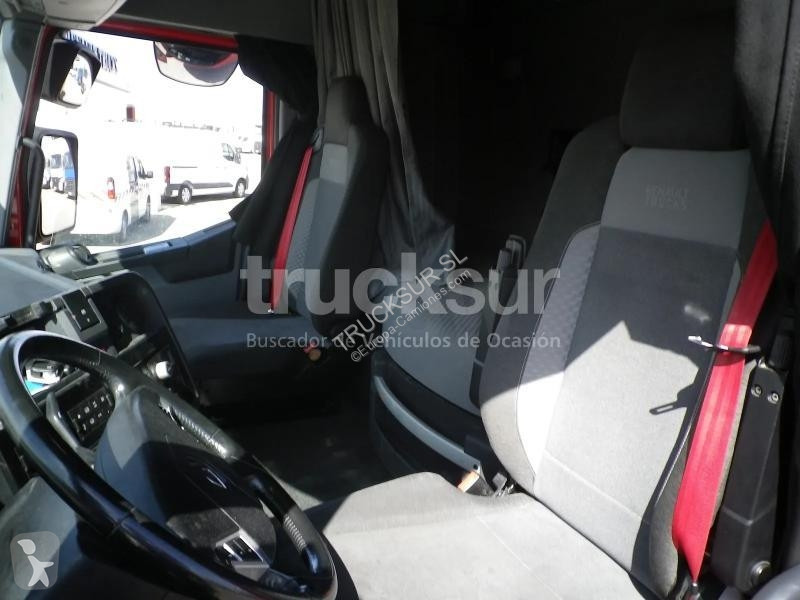 Renault T520 SLEEPER CAB tractor unit