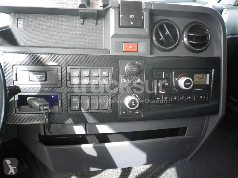 Renault T520 HIGH SLEEPER CAB EVO tractor unit