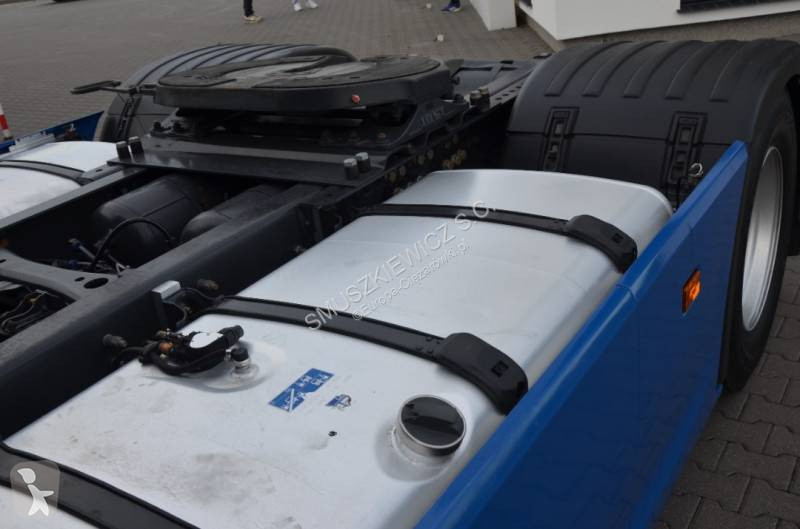 Scania 450 tractor unit