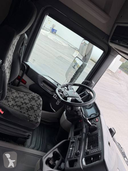 Traktor Scania 500