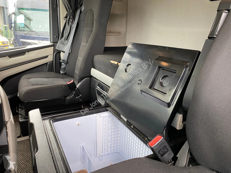 Iveco 500 / Automatic / 2x Tank tractor unit