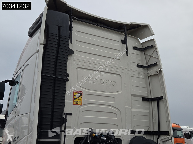 Volvo FH 460 4X2 XL Mega I-ParkCool 2x Tanks...
