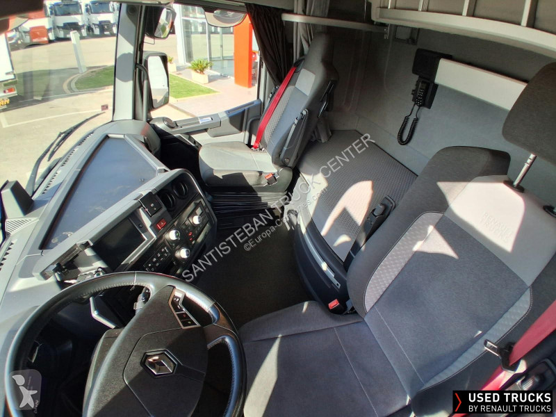 Traktor Renault