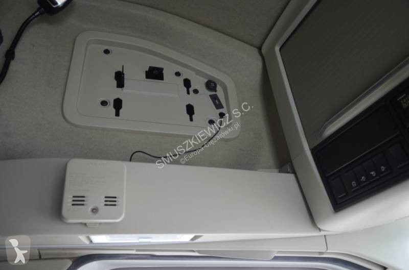Nyergesvontató Volvo 500 Globetrotter