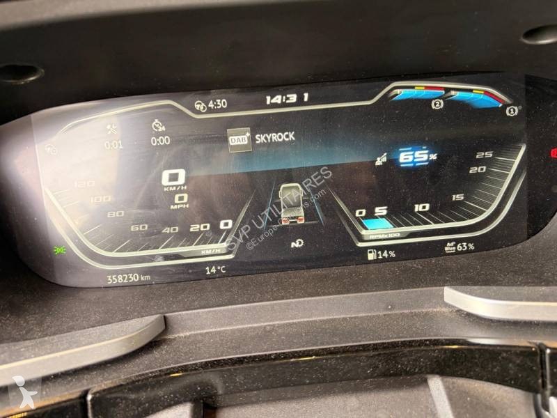 Tratores DAF 530