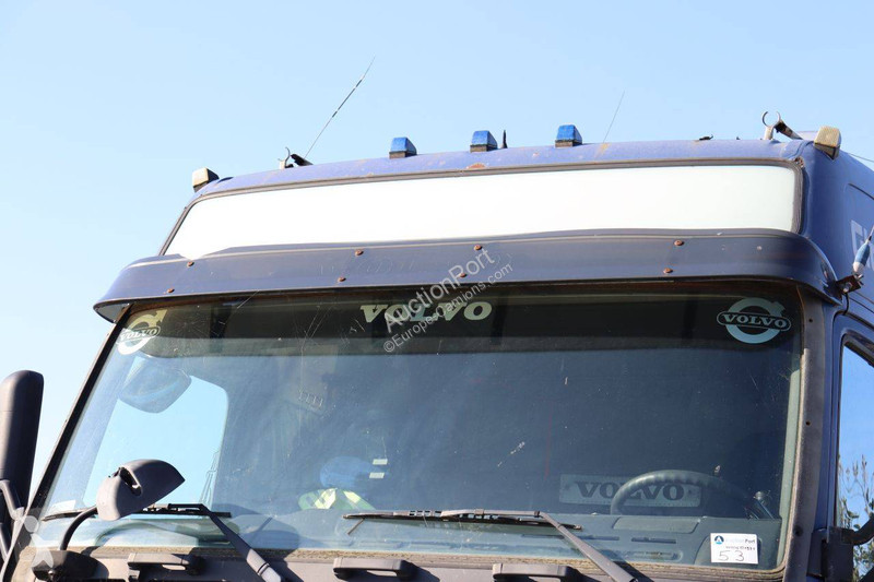 Traktor Volvo 460 Globetrotter