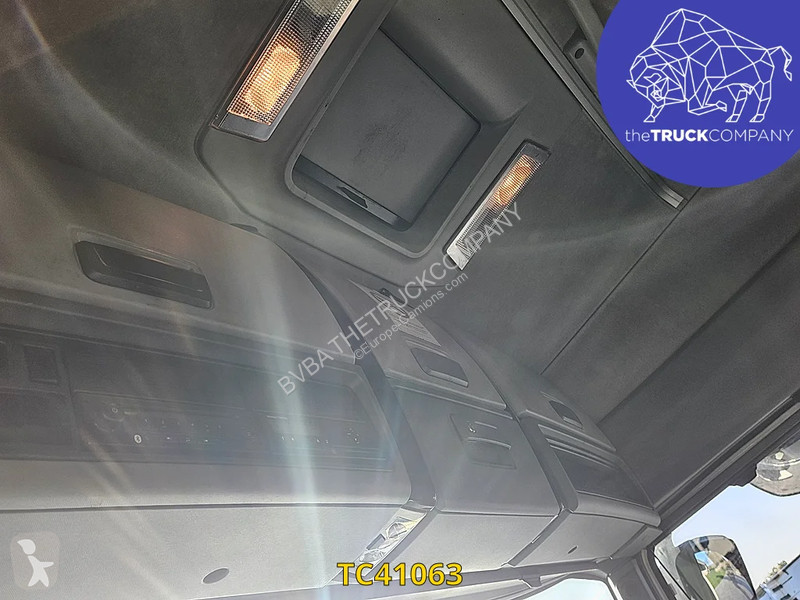 Traktor Renault T 440