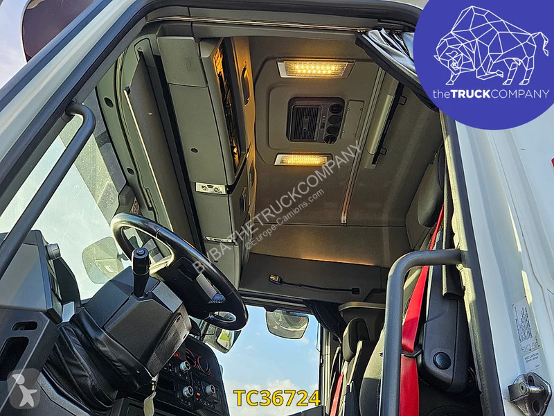 Traktor Renault T 520