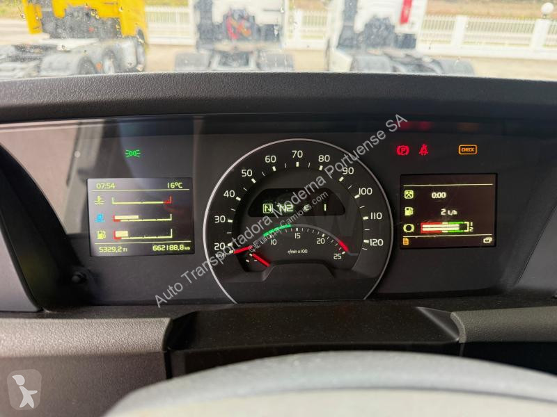 Tractor Volvo 500