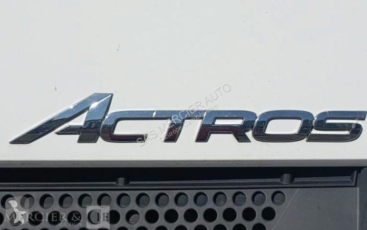 Tratores Mercedes