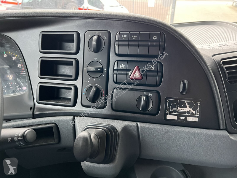 Traktor Mercedes 2141 K