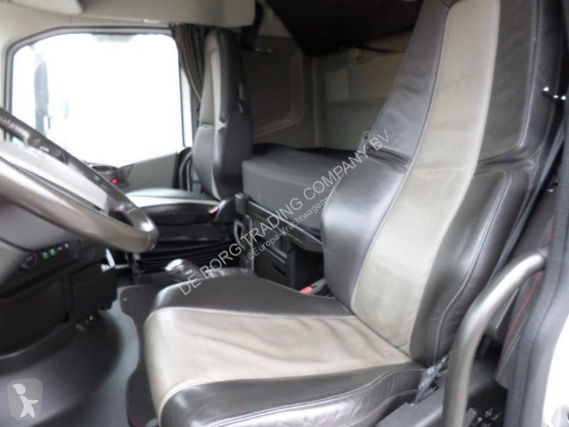 Traktor Volvo 6x2