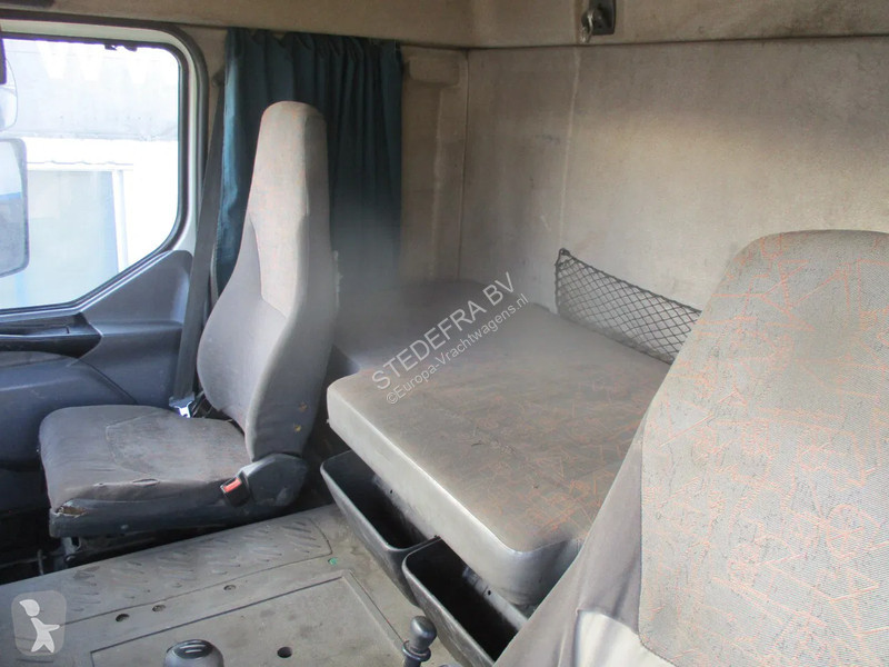 Tracteur Renault 420 DCI , ZF Manual