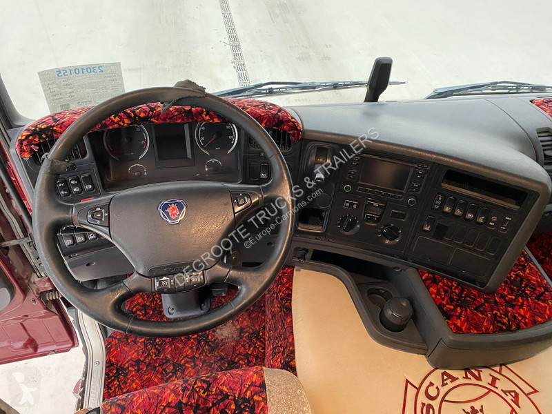 Traktor Scania 450
