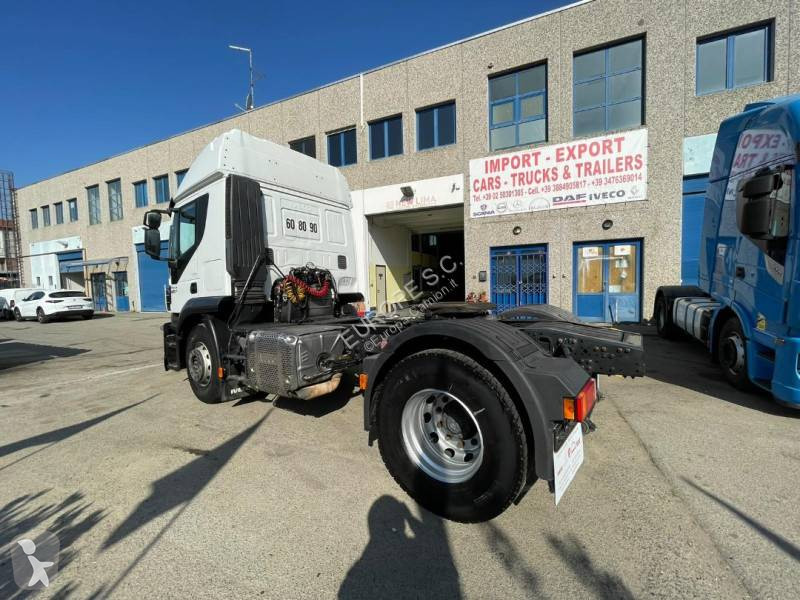 Cabeza tractora Iveco