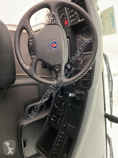 Traktor Scania 410