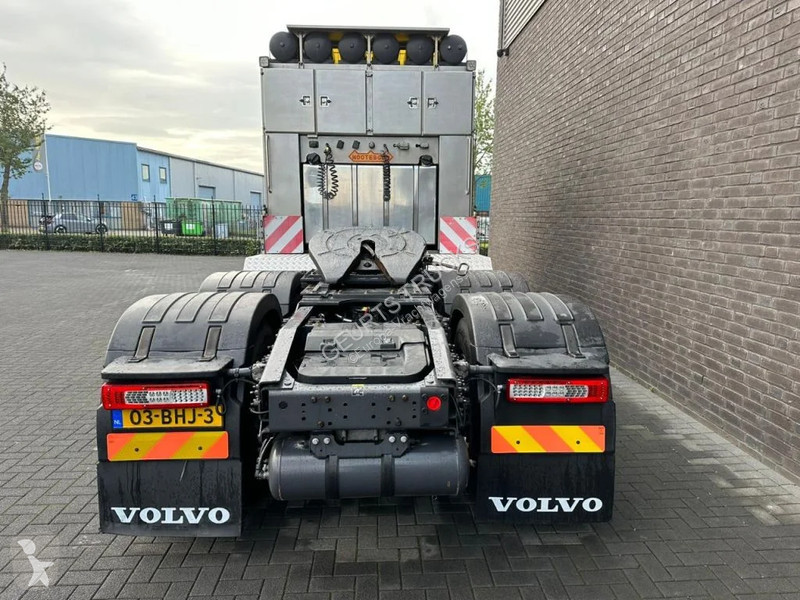 Traktor Volvo 16750 8X4 HEAVY DUTY...