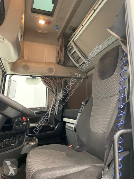 Tahač DAF Super Space Cab