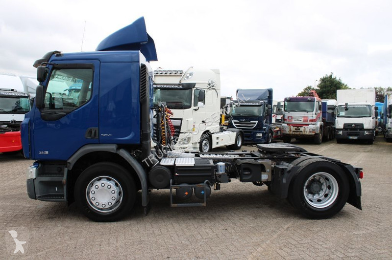 Traktor Renault 380DXI + 2 PIECES