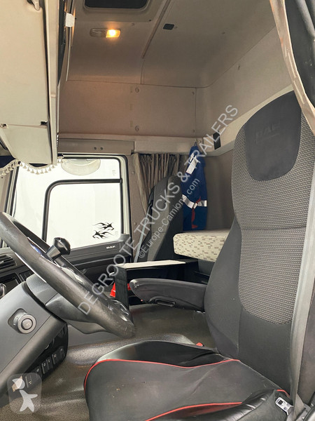 Traktor DAF 440 - ADR