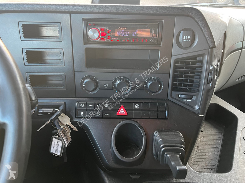 Traktor Mercedes 1836