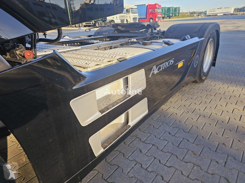 Traktor Mercedes ACTROS 1843