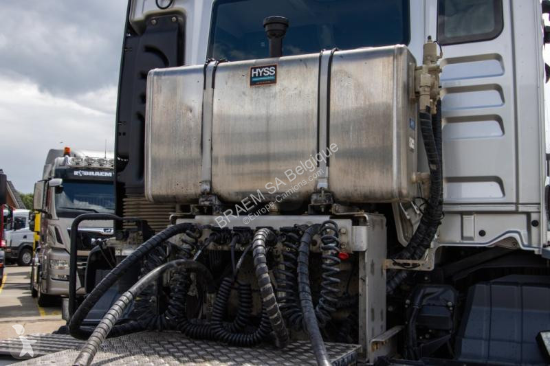 Traktor MAN 26.470 6X6H+HYDR