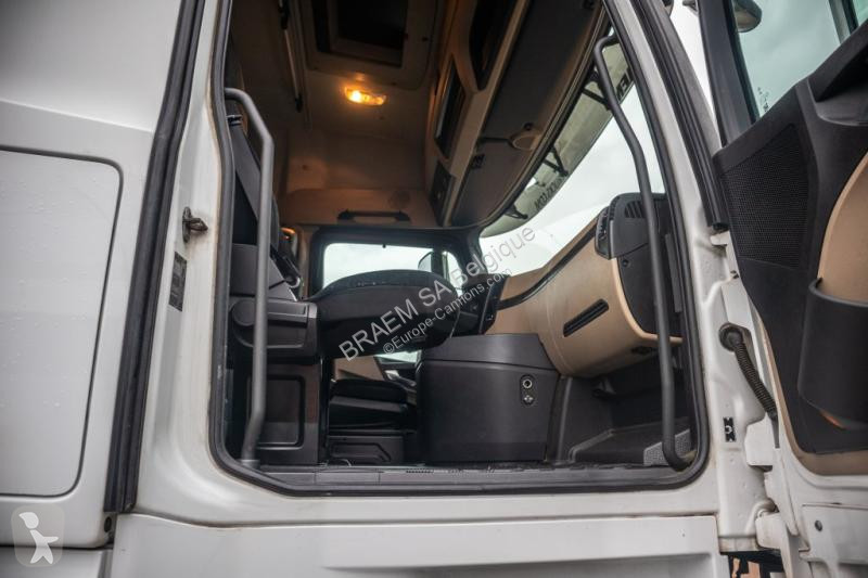 Traktor Mercedes 1845 HAD+KIPHYDR