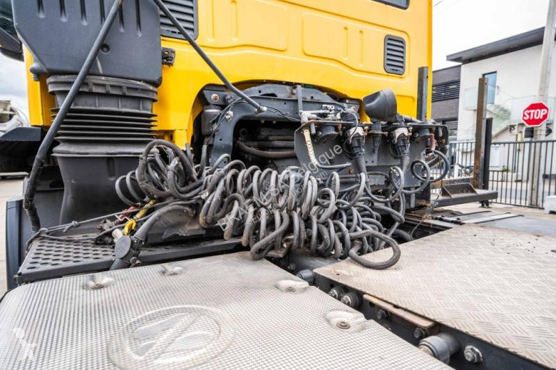 Traktor Iveco 450-6X4-BIG AXLES