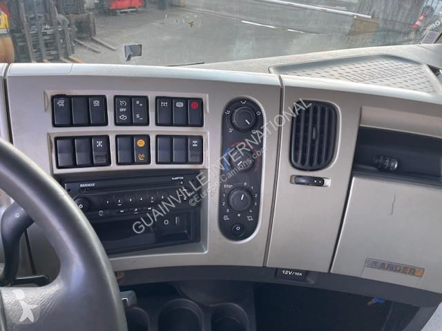 Traktor Renault