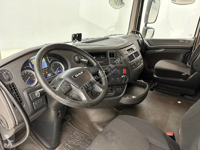Tahač DAF Space Cab