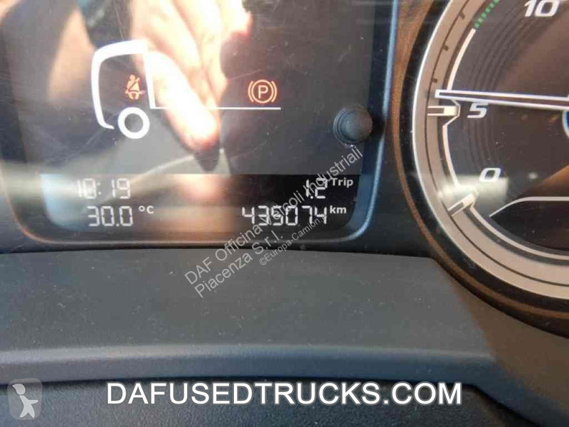 Tahač DAF FT 480
