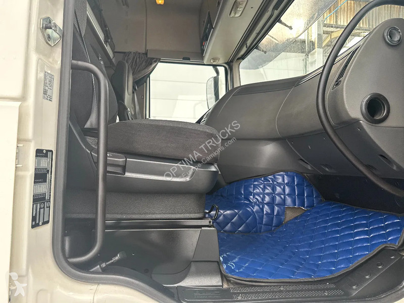 Traktor DAF SPACECAB /STANDAIRCO