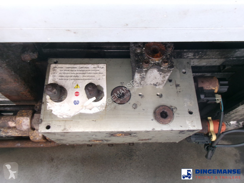 Traktor  Walking floor trailer alu 90 m3 CF-200