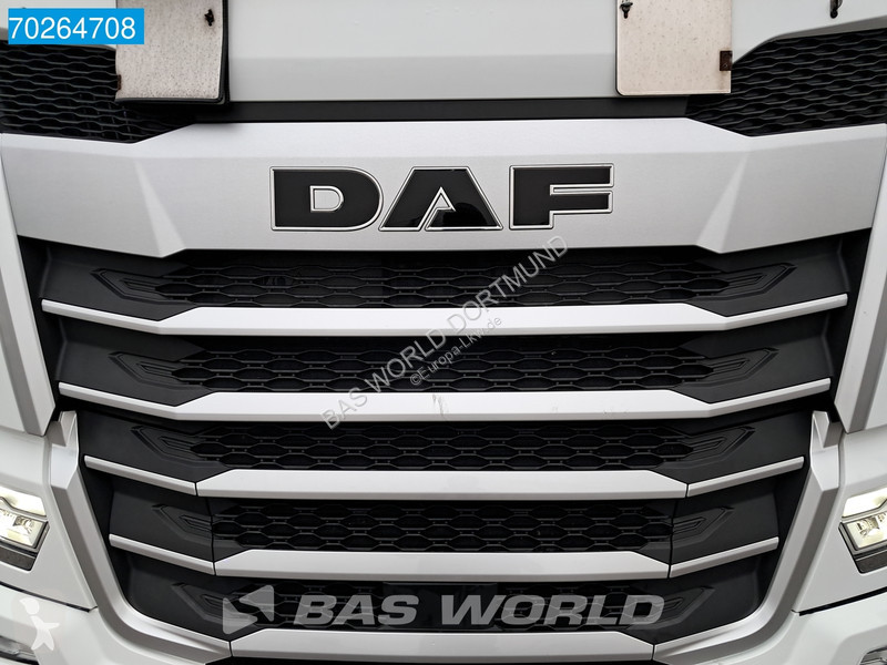 Traktor DAF 480 4X2 2x Tanks LED ACC