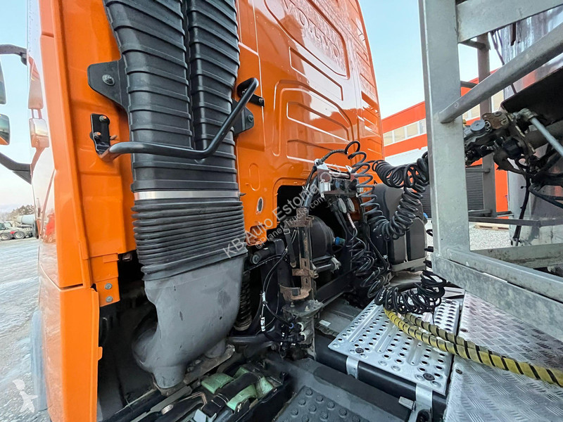 Tahač Volvo FH  6x2 HYDRAULICS