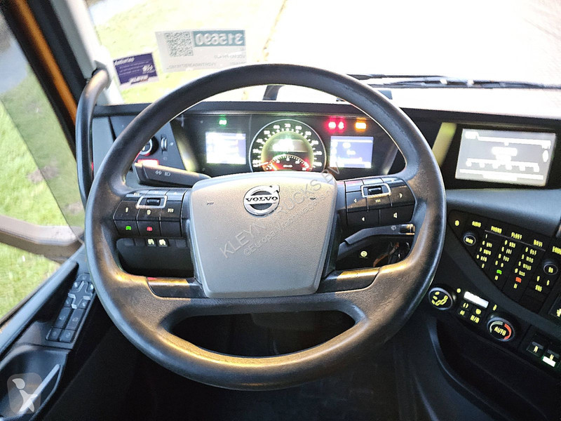 جرار Volvo 420 VOITH RET. LEATHER