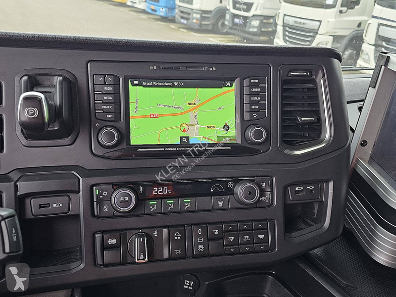Traktor Scania 520 6X2 NB ETADE