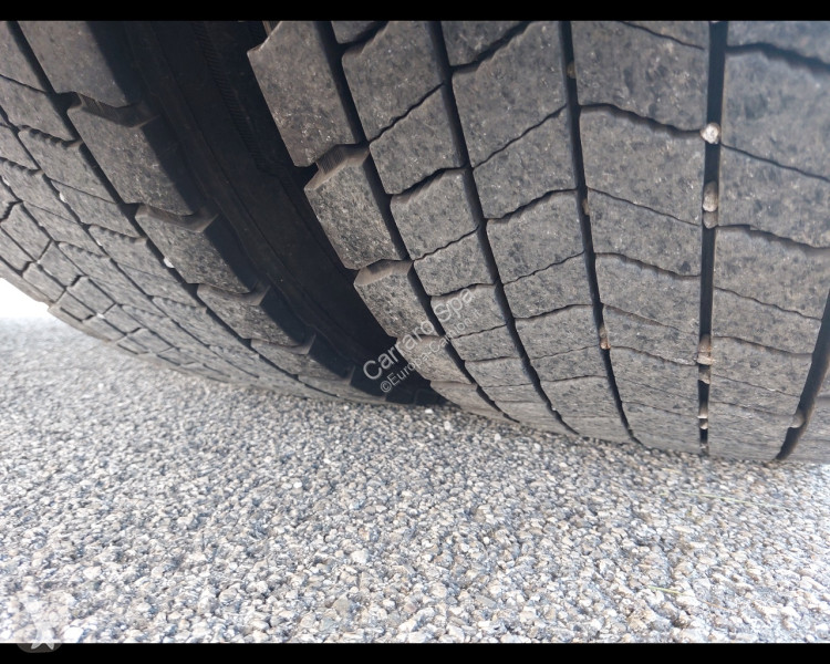 جرار Mercedes IV 18 2012
