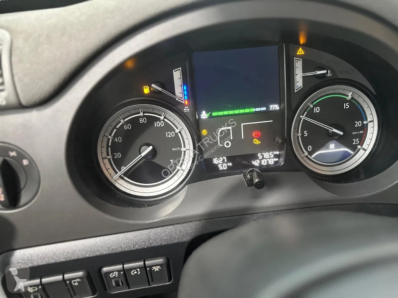 Traktor DAF 330 EURO 6 / AIRCO