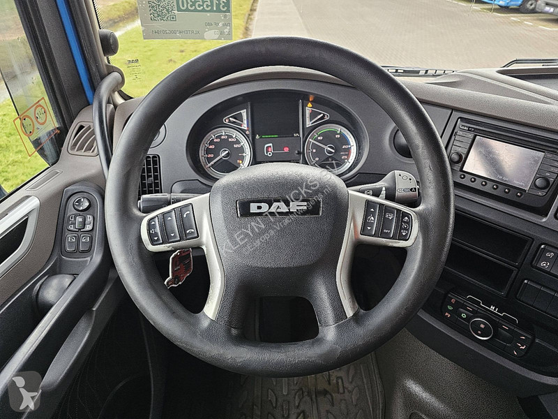 Trekker DAF 480 SPACECAB LED 2X TANK