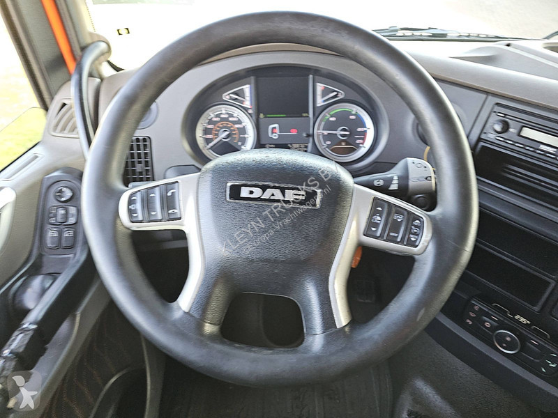 Trekker DAF 450 SPACECAB SPOILERS