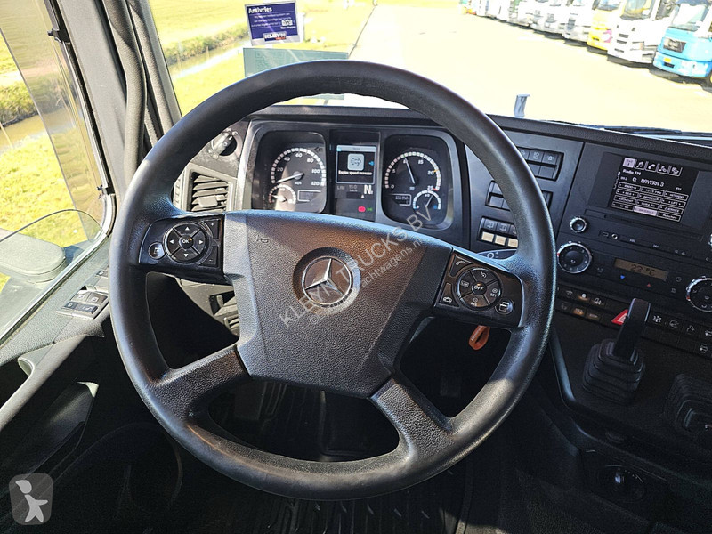 Tahač Mercedes AROCS 3358 6X4 RETARDER PTO+HYD